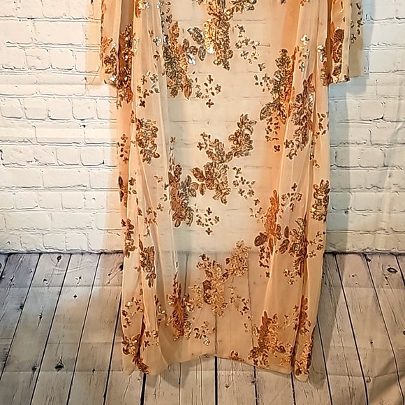 Windsor Shrug (M)  NWT - Picture 9 of 10